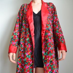 vintage 80s Victoria’s Secret gold label floral robe 
labeled size medium